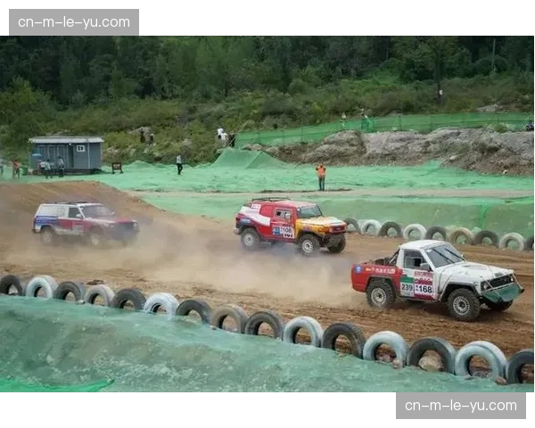 赛道高精度测绘数据实时入库，辅助战术模拟系统演进